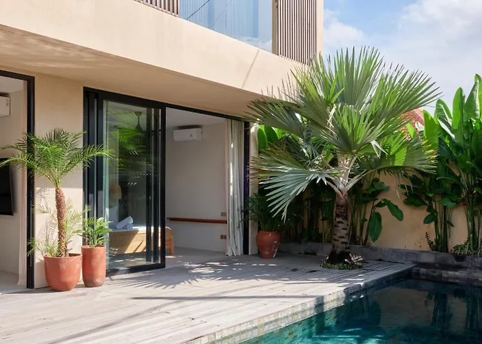 Papaya Luxurious4bd Umalas Villa *